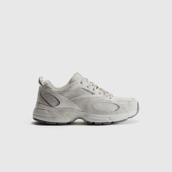 Chunky trainers