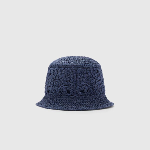 Crochet bucket hat