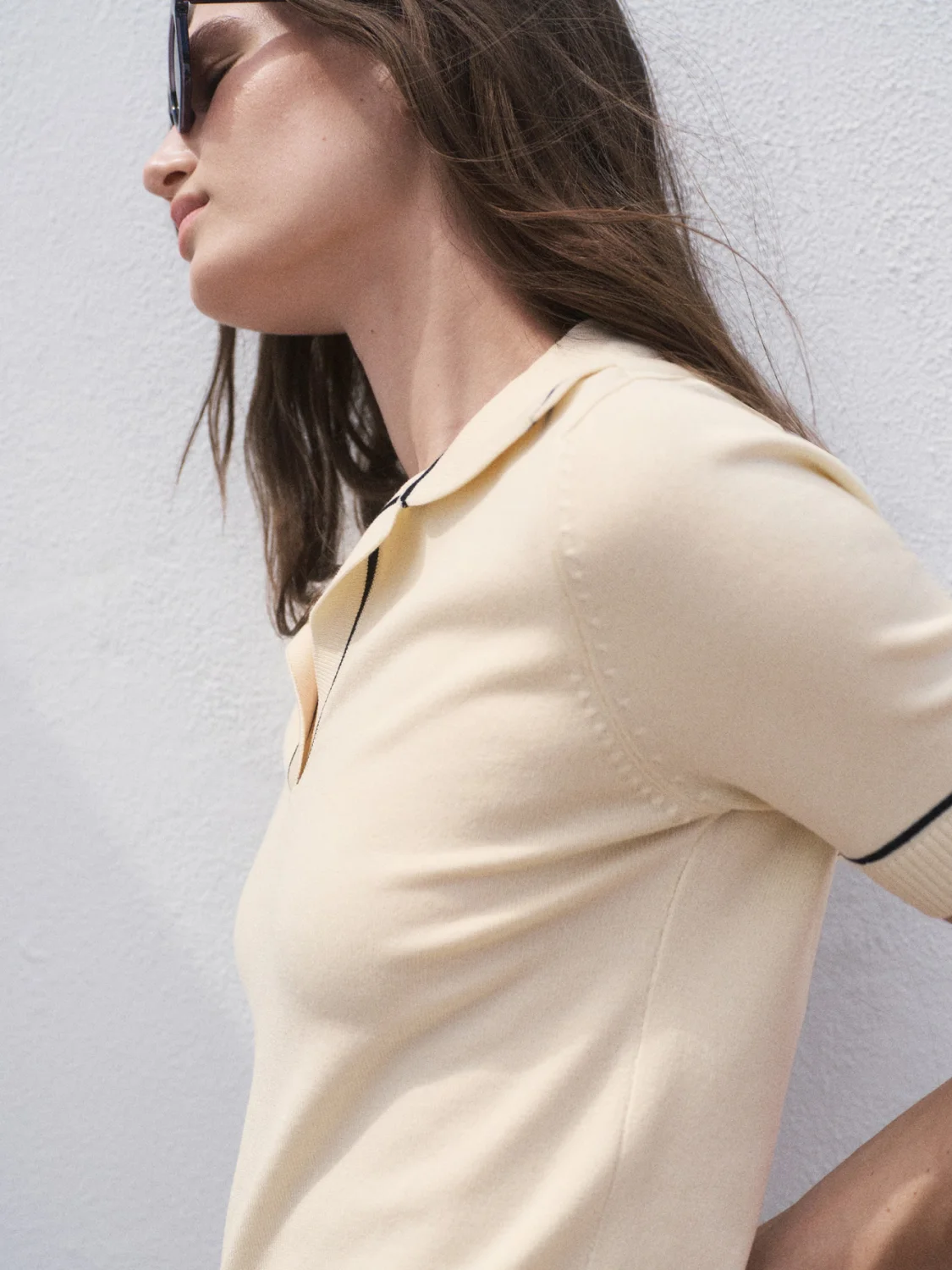 Polo-neck sweater with contrasting trims